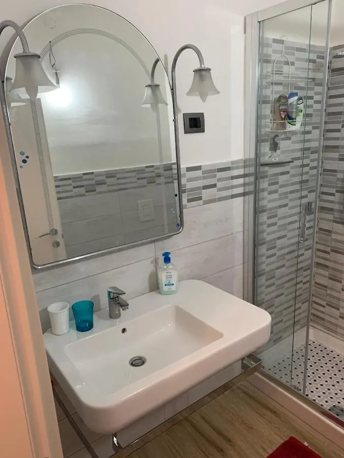 Holiday home Casa Liliana Villa Monte Marcello Italy