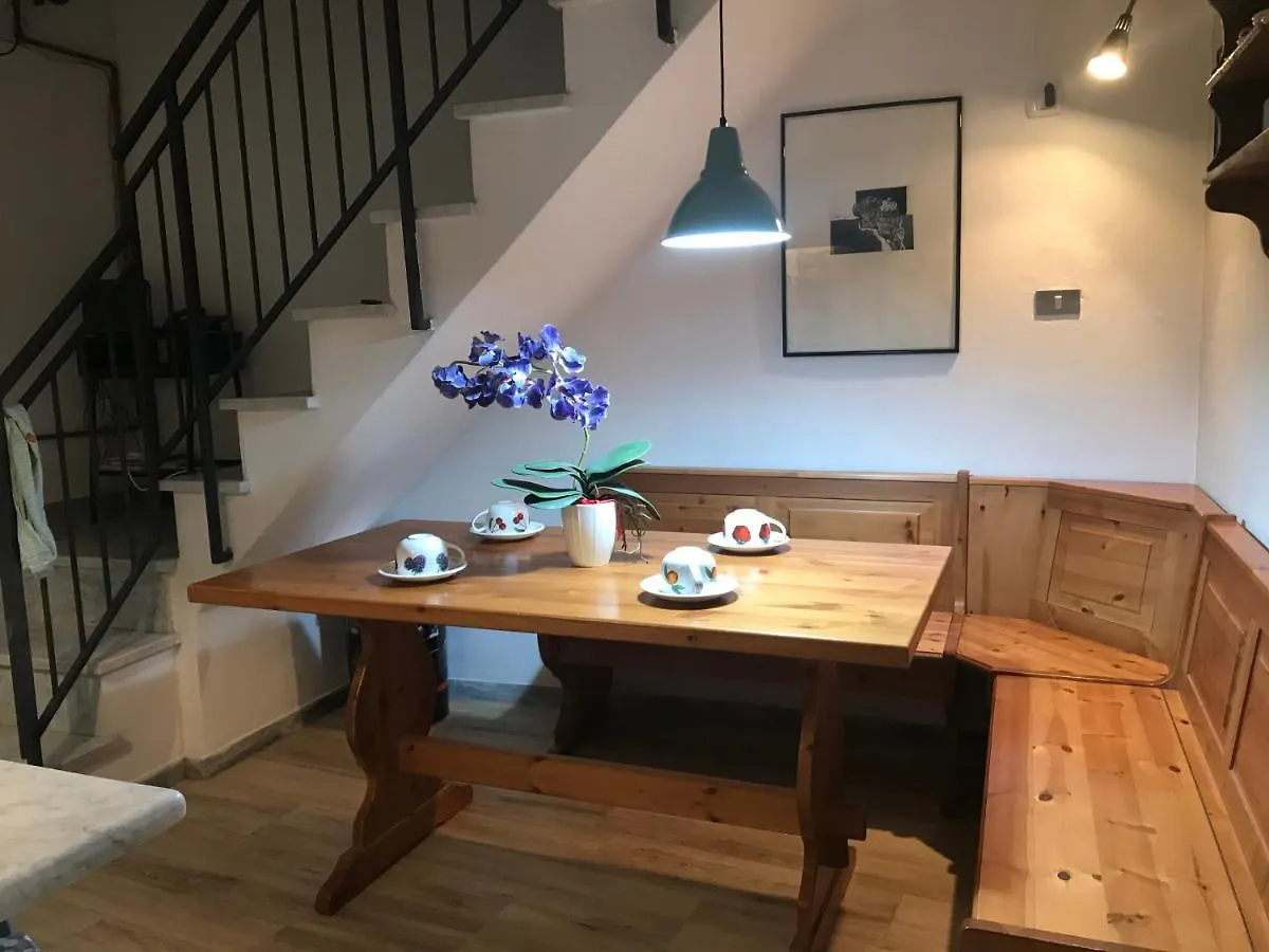 Casa Liliana Villa Monte Marcello Italy